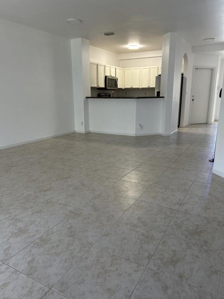 SMITHBROOKE - Residential Lease