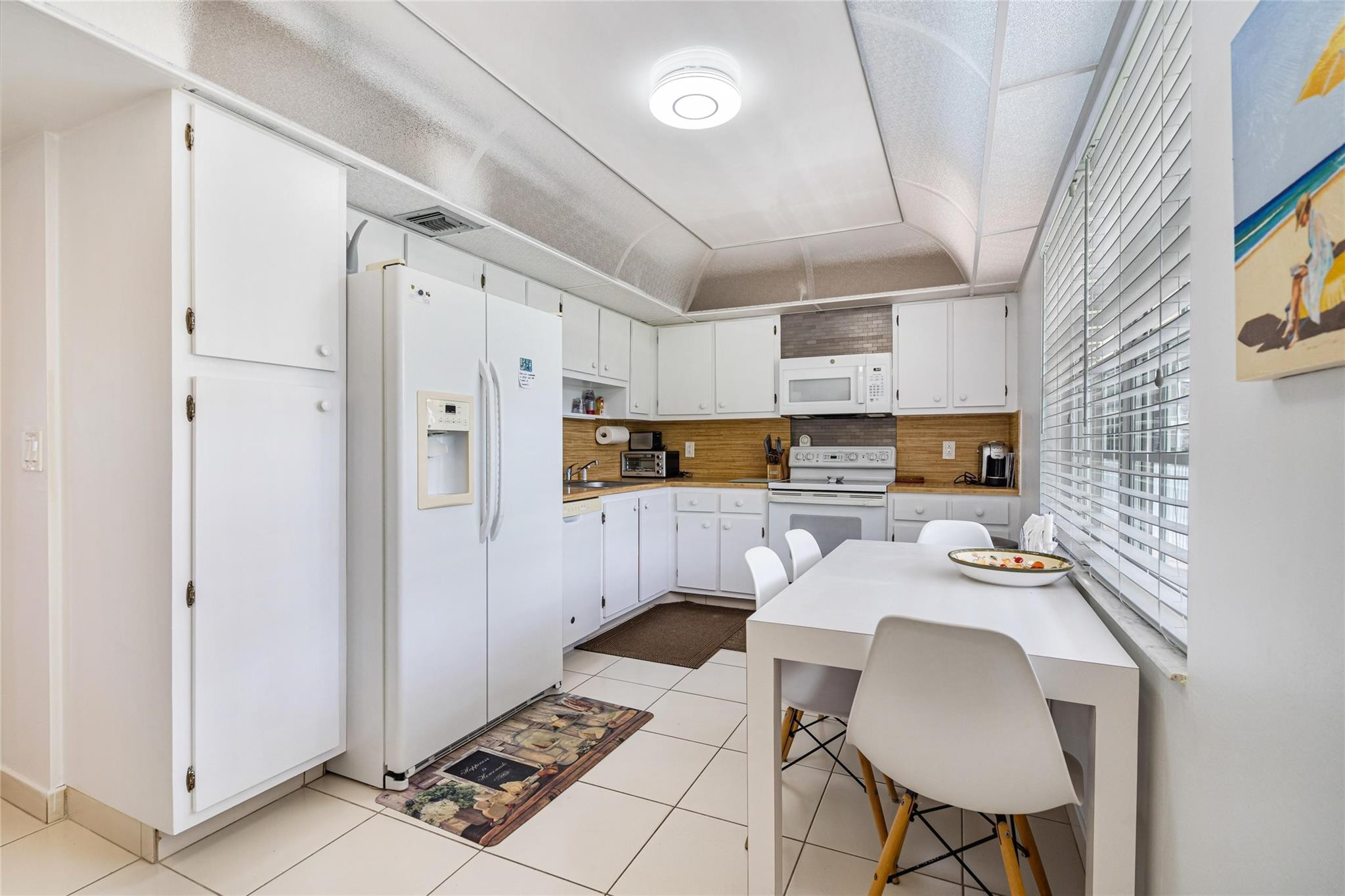 NO 114 PALM-AIRE COUNTRY CLUB - Residential