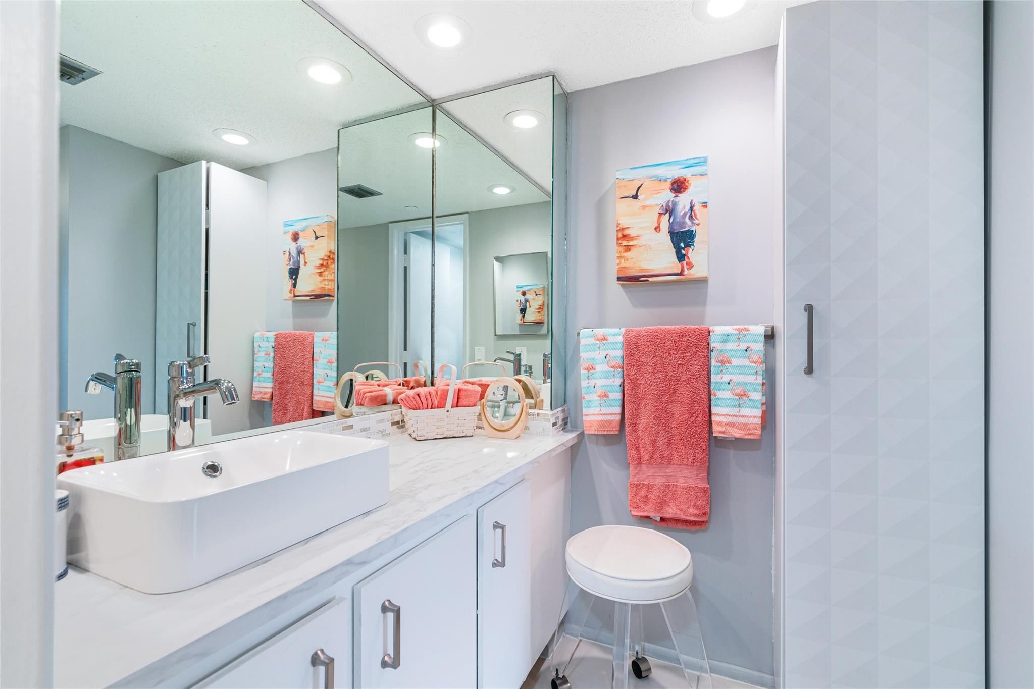 NO 114 PALM-AIRE COUNTRY CLUB - Residential