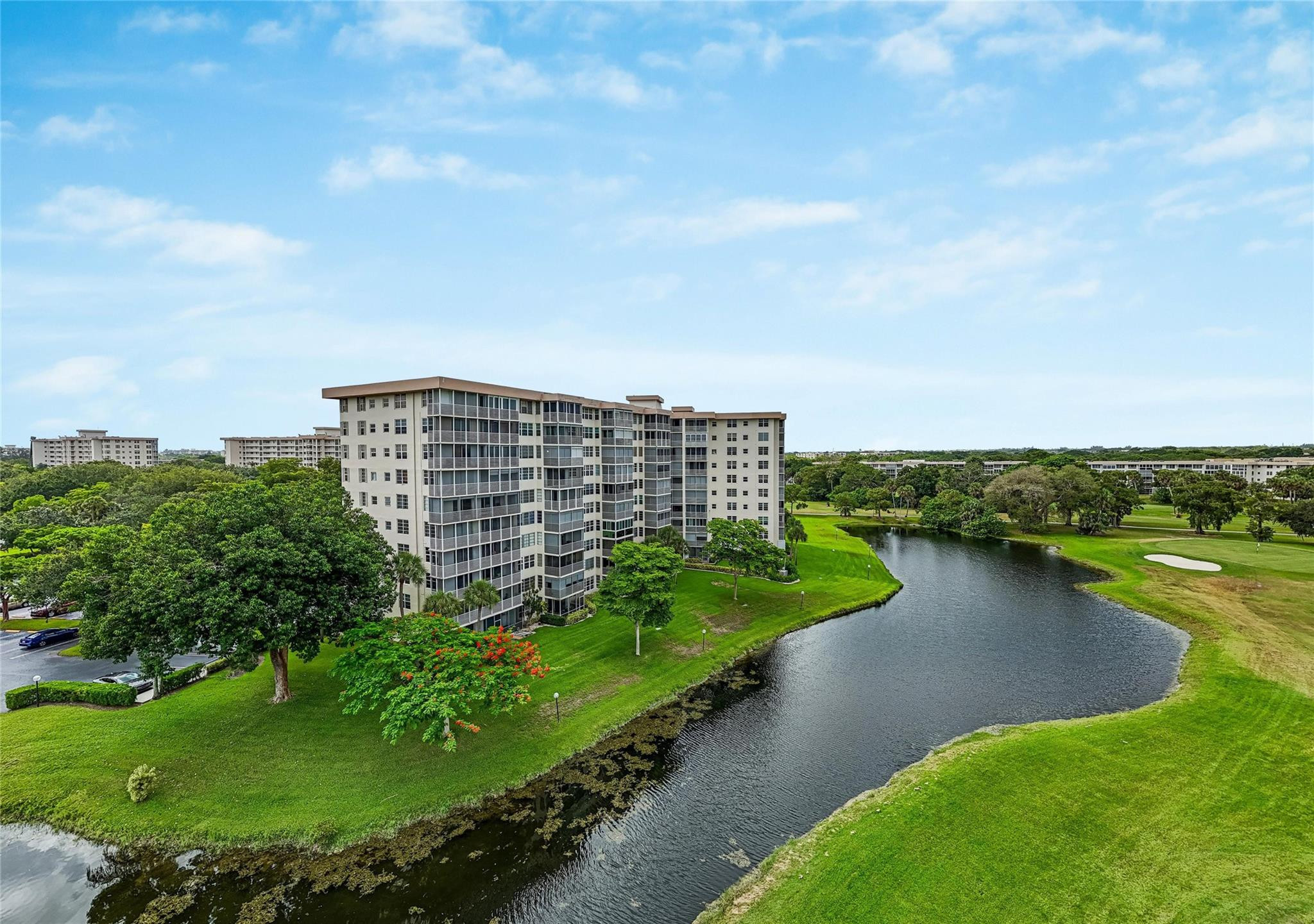 NO 114 PALM-AIRE COUNTRY CLUB - Residential