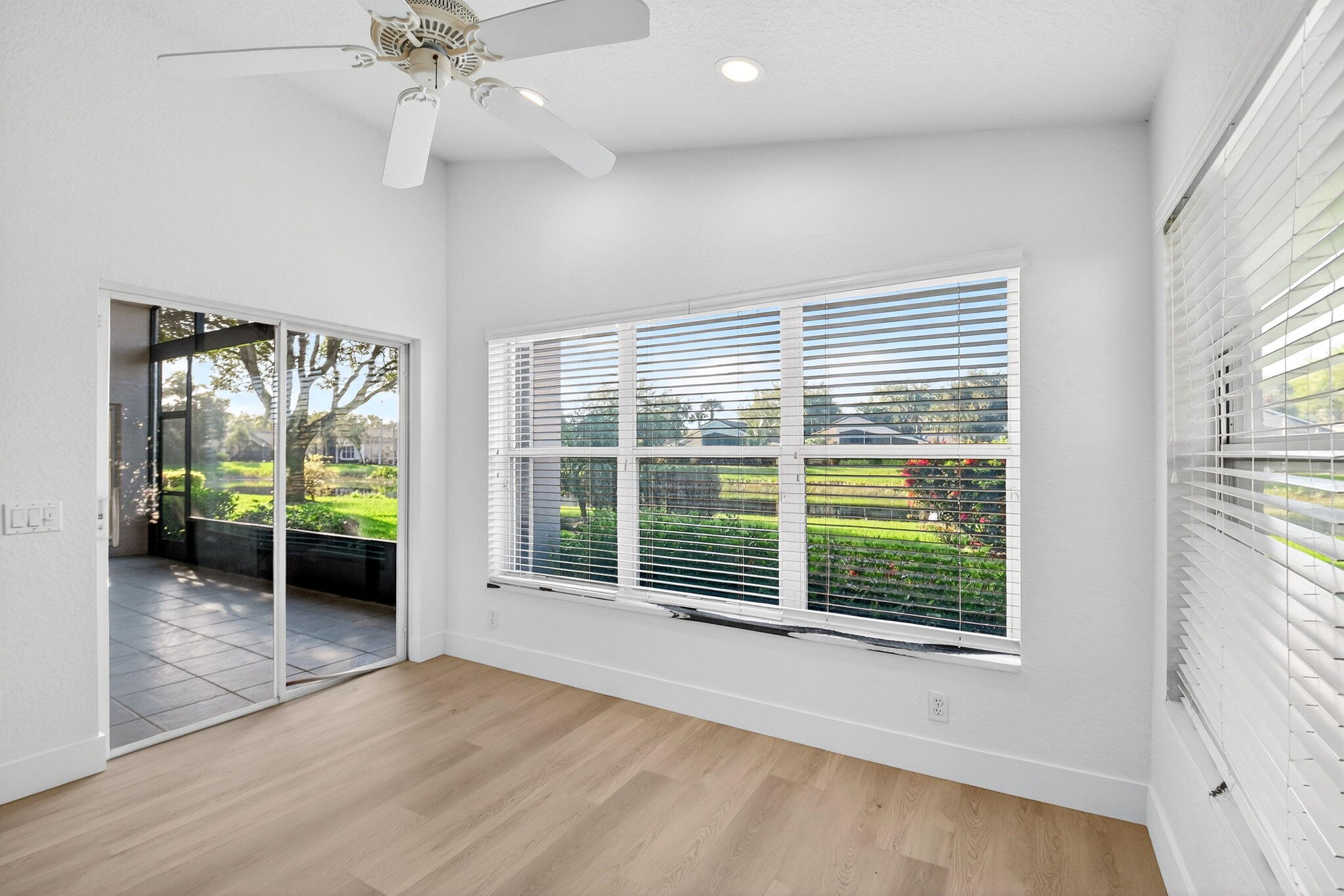 VALENCIA ISLES 3 - Residential