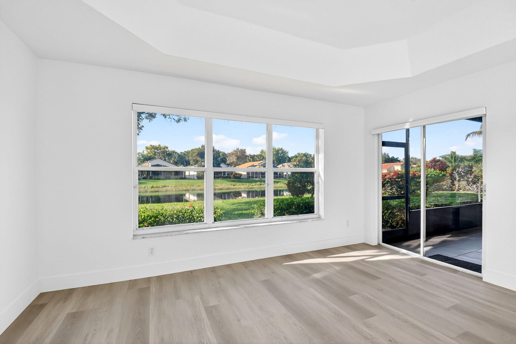 VALENCIA ISLES 3 - Residential