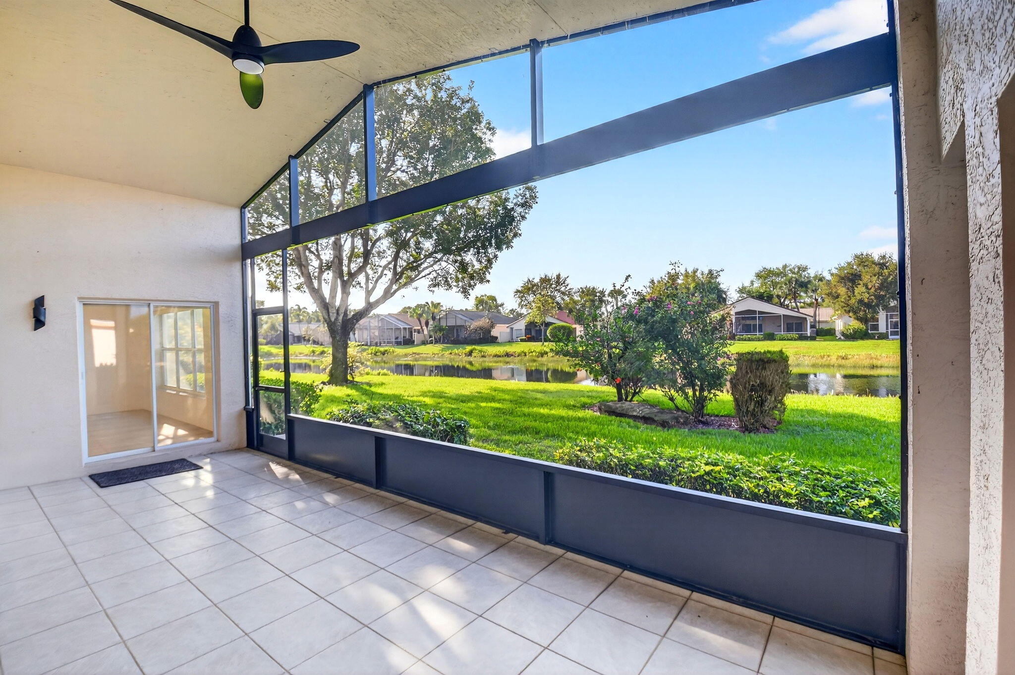 VALENCIA ISLES 3 - Residential