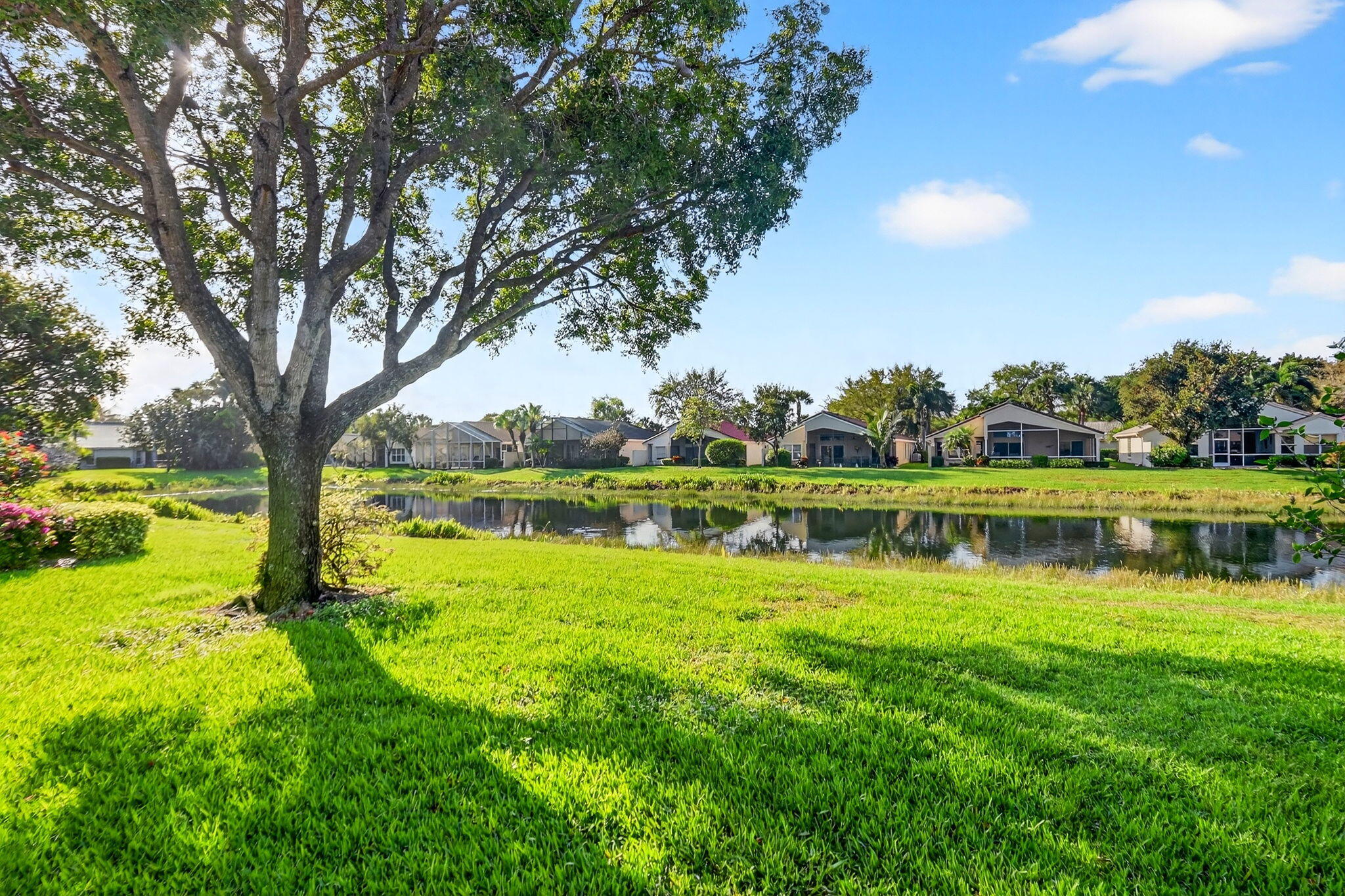 VALENCIA ISLES 3 - Residential