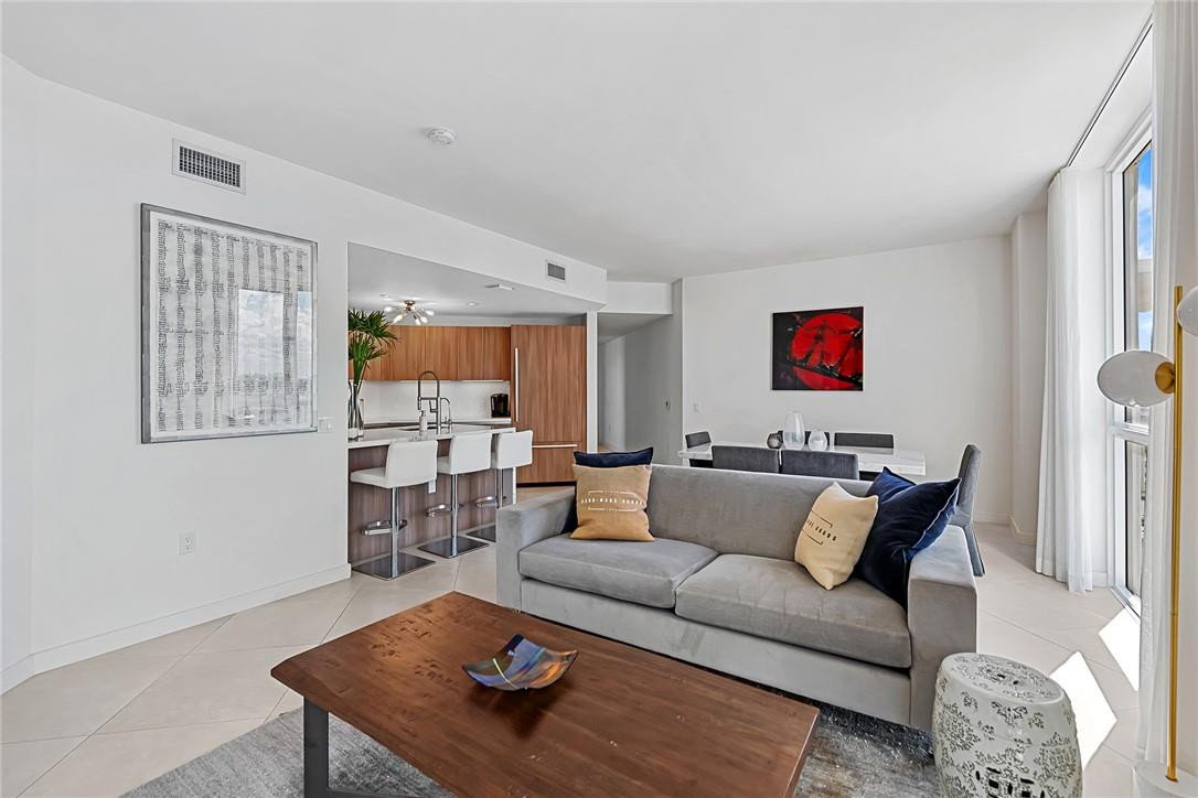 401 N Birch Road 708