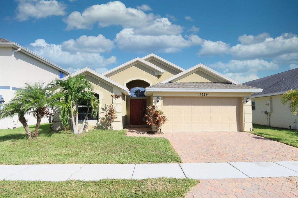 Photo of 9334 Breakers Row, Fort Pierce, FL 34945 (MLS # R10915064)