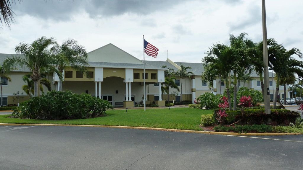 Photo of 155 Coventry PL, West Palm Beach, FL 33417 (MLS # B26032346)