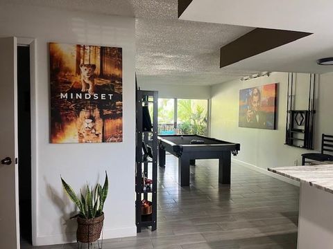 20 NW 87th Ave 205 Miami FL 33172