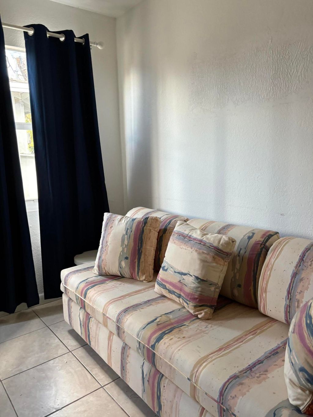 Photo of 136 N 24th Avenue #Rear, Hollywood, FL 33020 (MLS # B26017655)