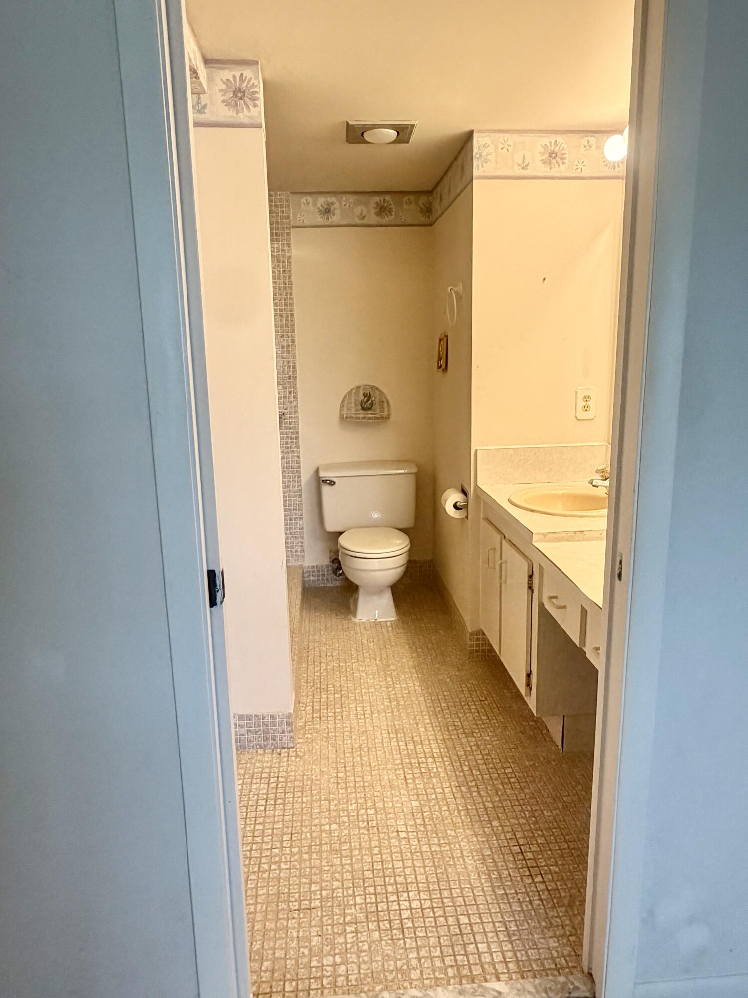 REXFORD AT CENTURY VILLAGE CONDO - Residential