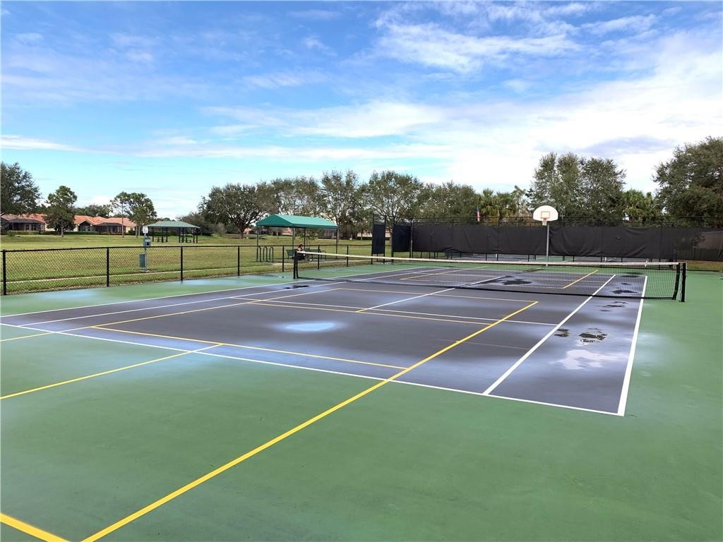 Castle Pines Condominium - Residential