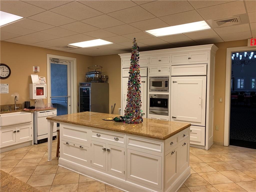 Castle Pines Condominium - Residential