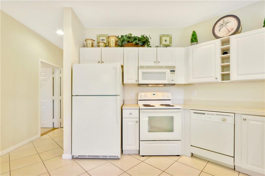 Castle Pines Condominium - Residential