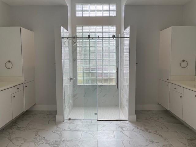 Windsor Palms 160-17 B - Residential Lease