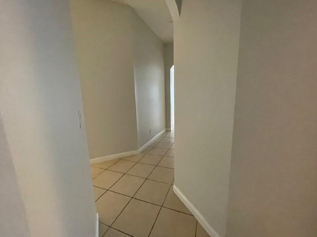 Windsor Palms 160-17 B - Residential Lease
