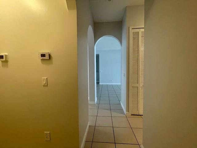 Windsor Palms 160-17 B - Residential Lease