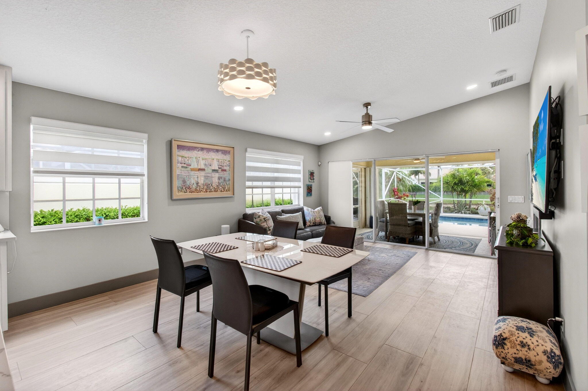 VILLAGEWALK OF WELLINGTON 4 - Residential