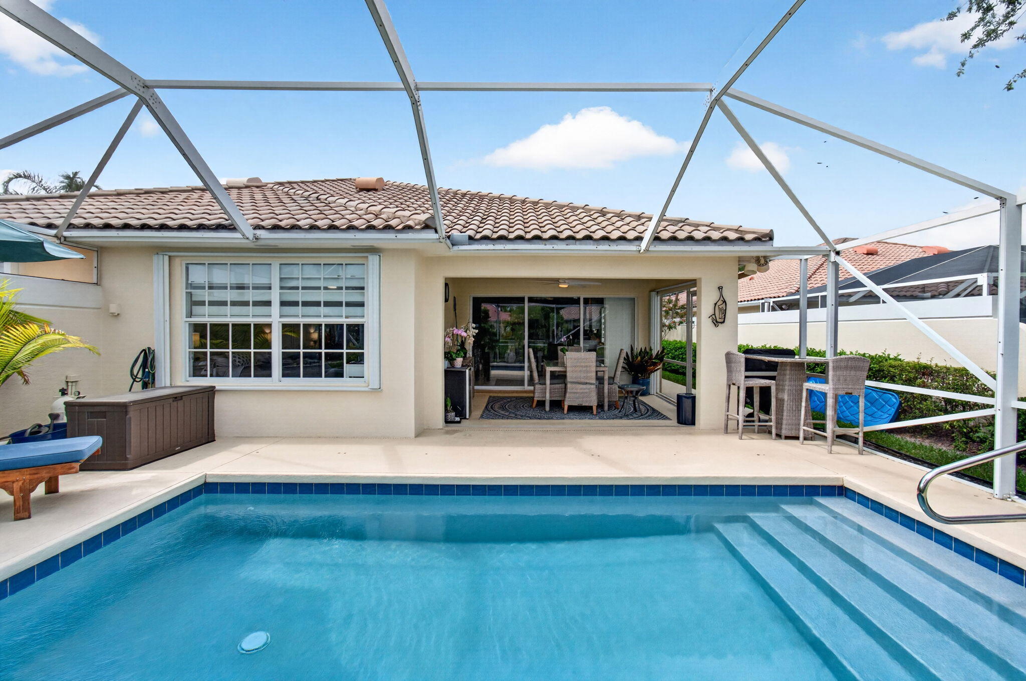 VILLAGEWALK OF WELLINGTON 4 - Residential