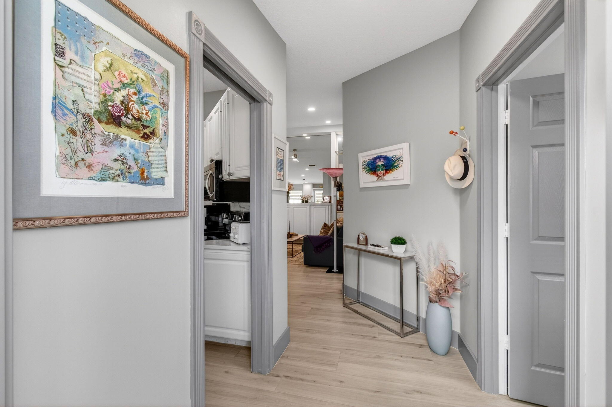 VILLAGEWALK OF WELLINGTON 4 - Residential