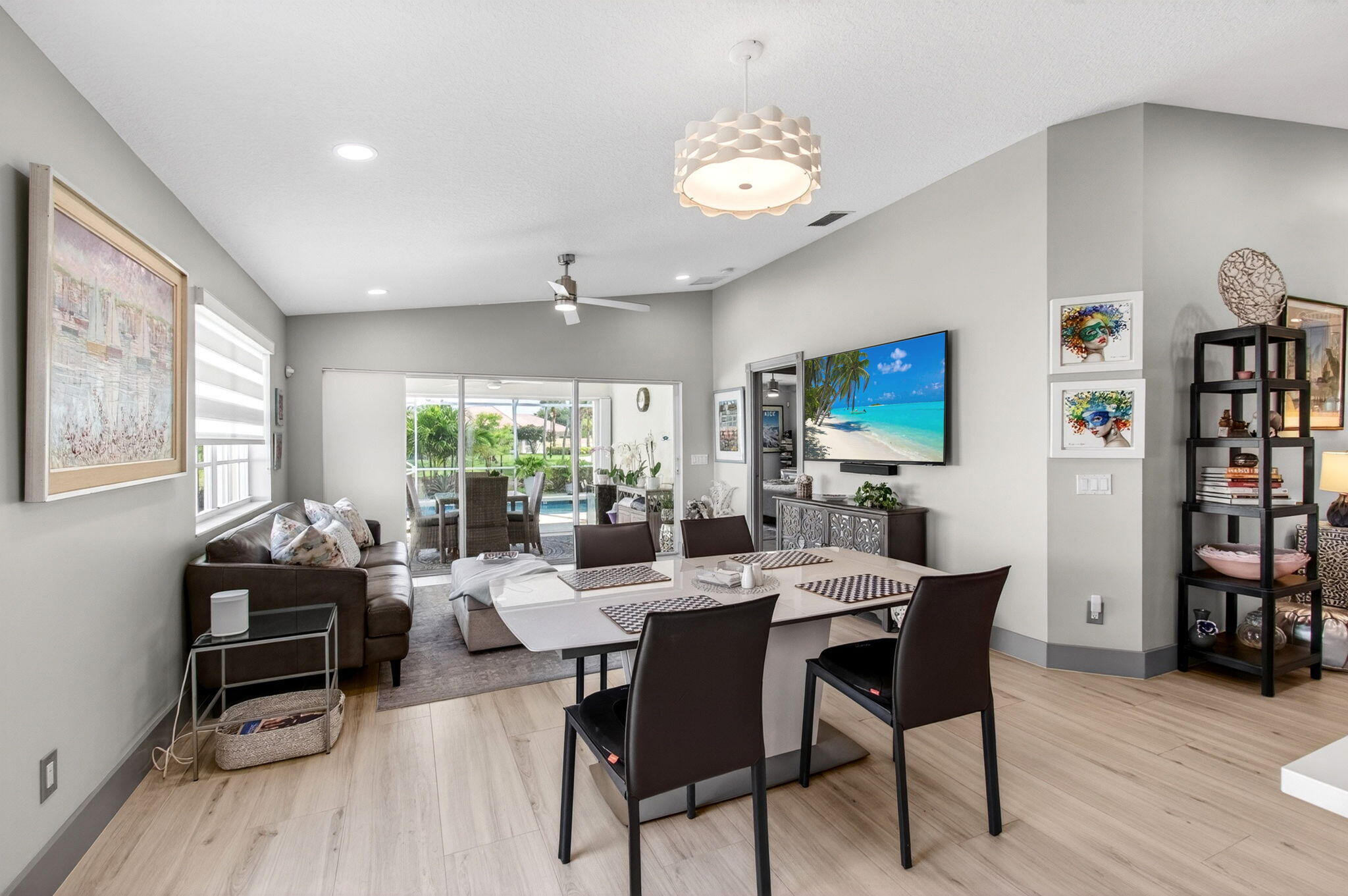 VILLAGEWALK OF WELLINGTON 4 - Residential