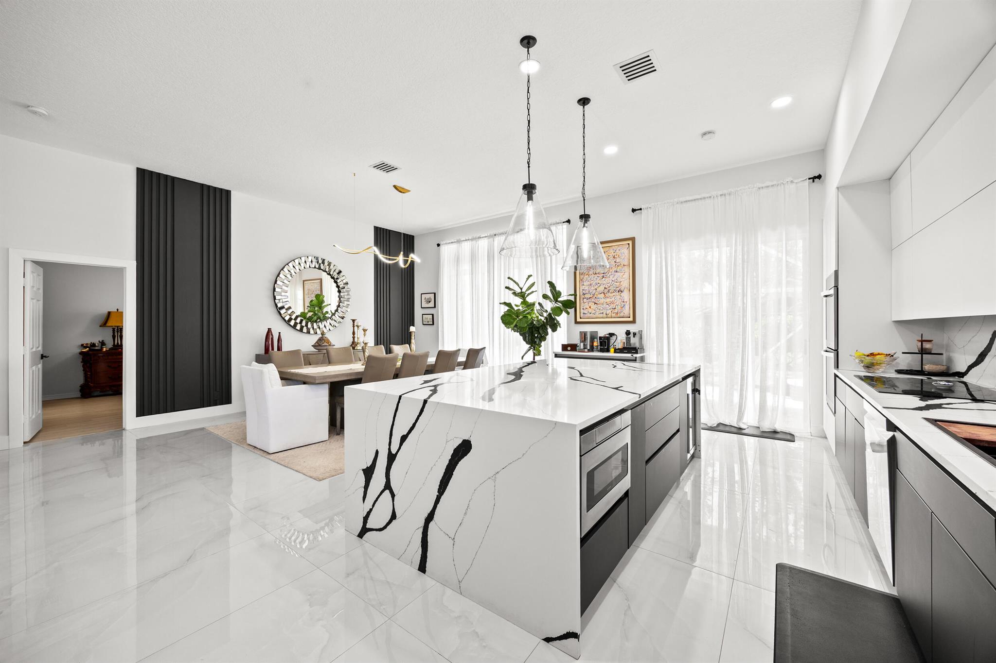 TUSCANY PAR C - Residential Lease