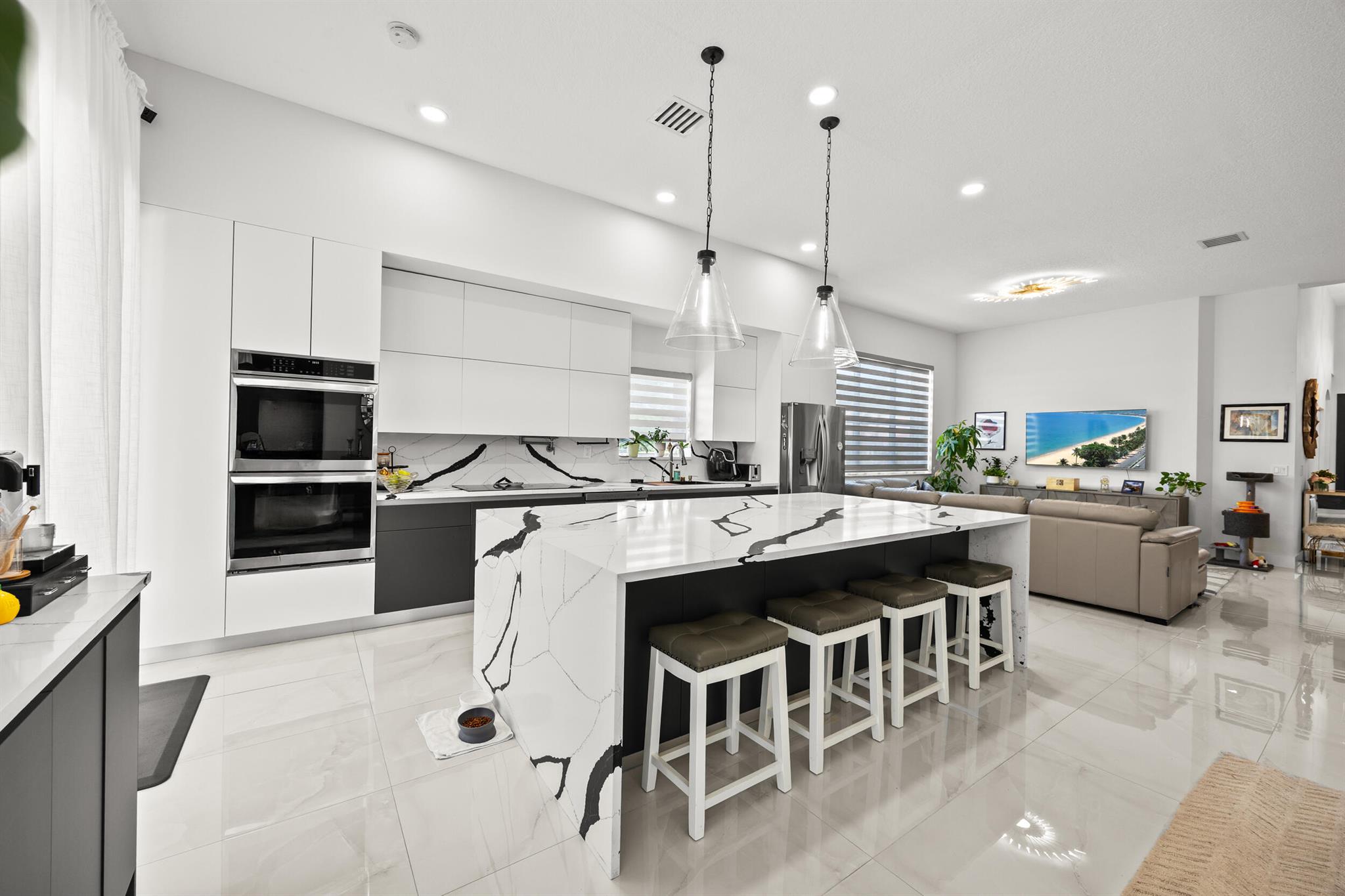 TUSCANY PAR C - Residential Lease