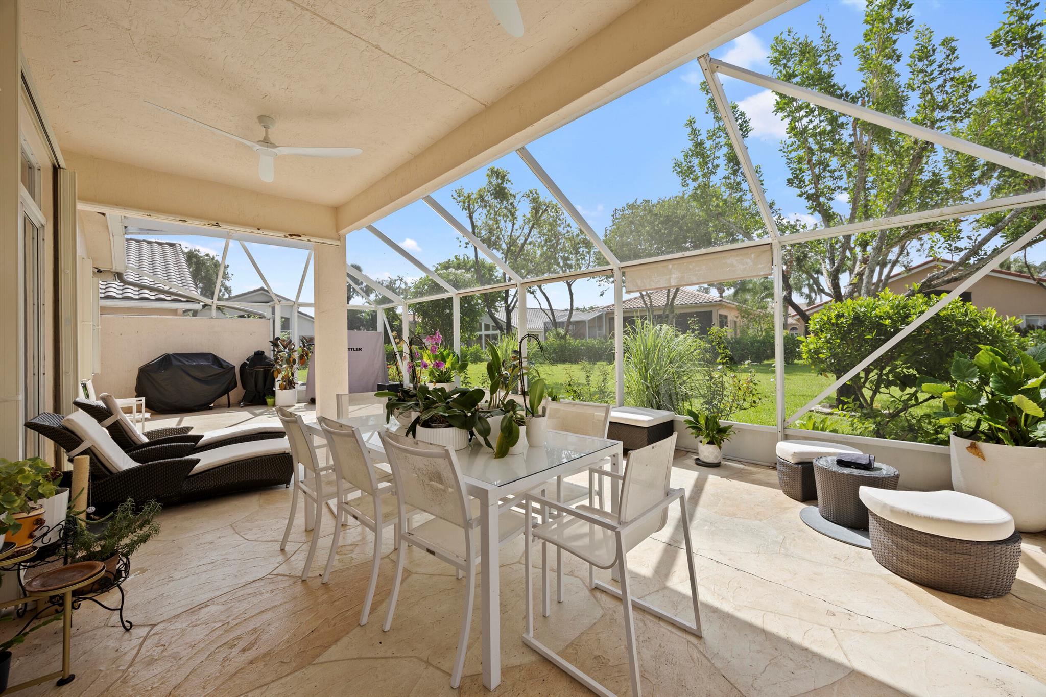 TUSCANY PAR C - Residential Lease