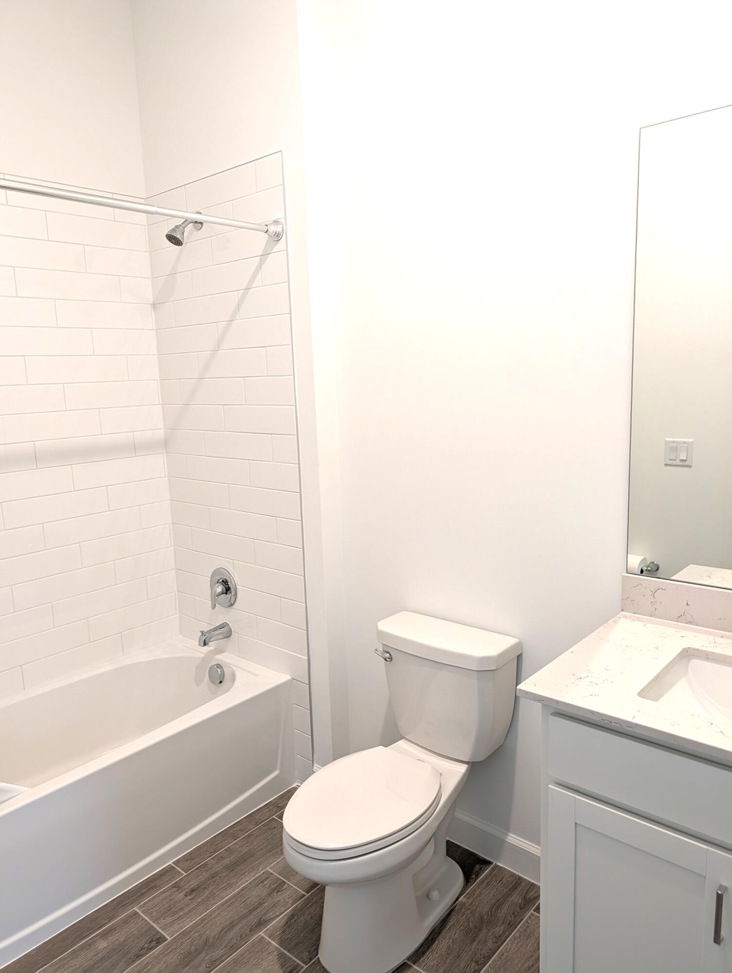 REPLAT OF VERANDA PRESERVE EAST - Residential Lease