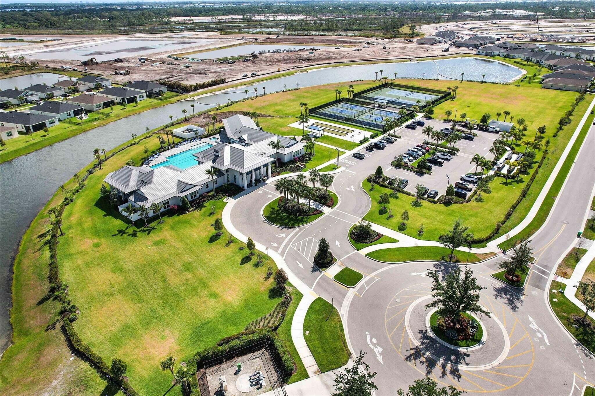 REPLAT OF VERANDA PRESERVE EAST - Residential Lease