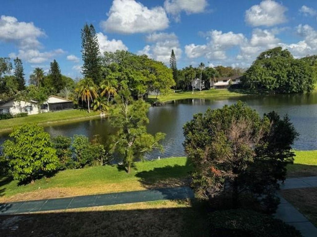 Photo of 3730 Inverrary Drive #3W, Lauderhill, FL 33319 (MLS # F10437580)