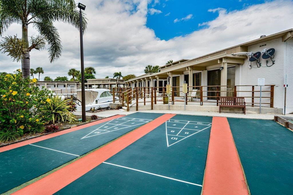 CIRCLE BAY YACHT CLUB CONDO I II III - Residential