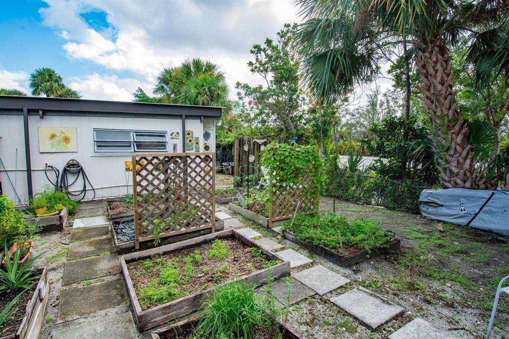 CIRCLE BAY YACHT CLUB CONDO I II III - Residential