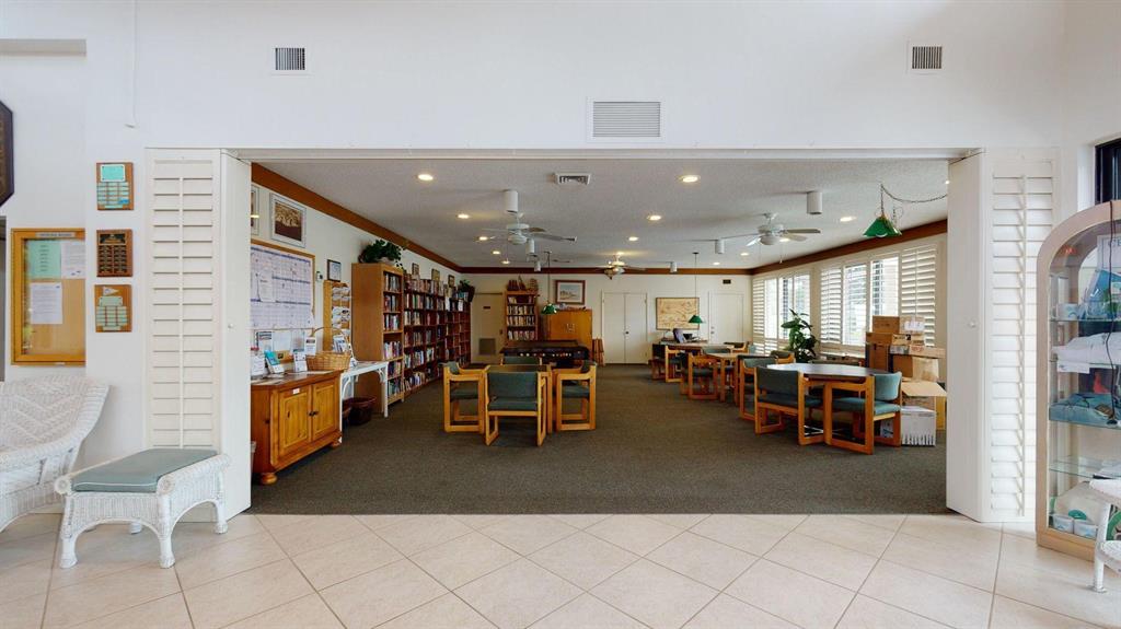 CIRCLE BAY YACHT CLUB CONDO I II III - Residential