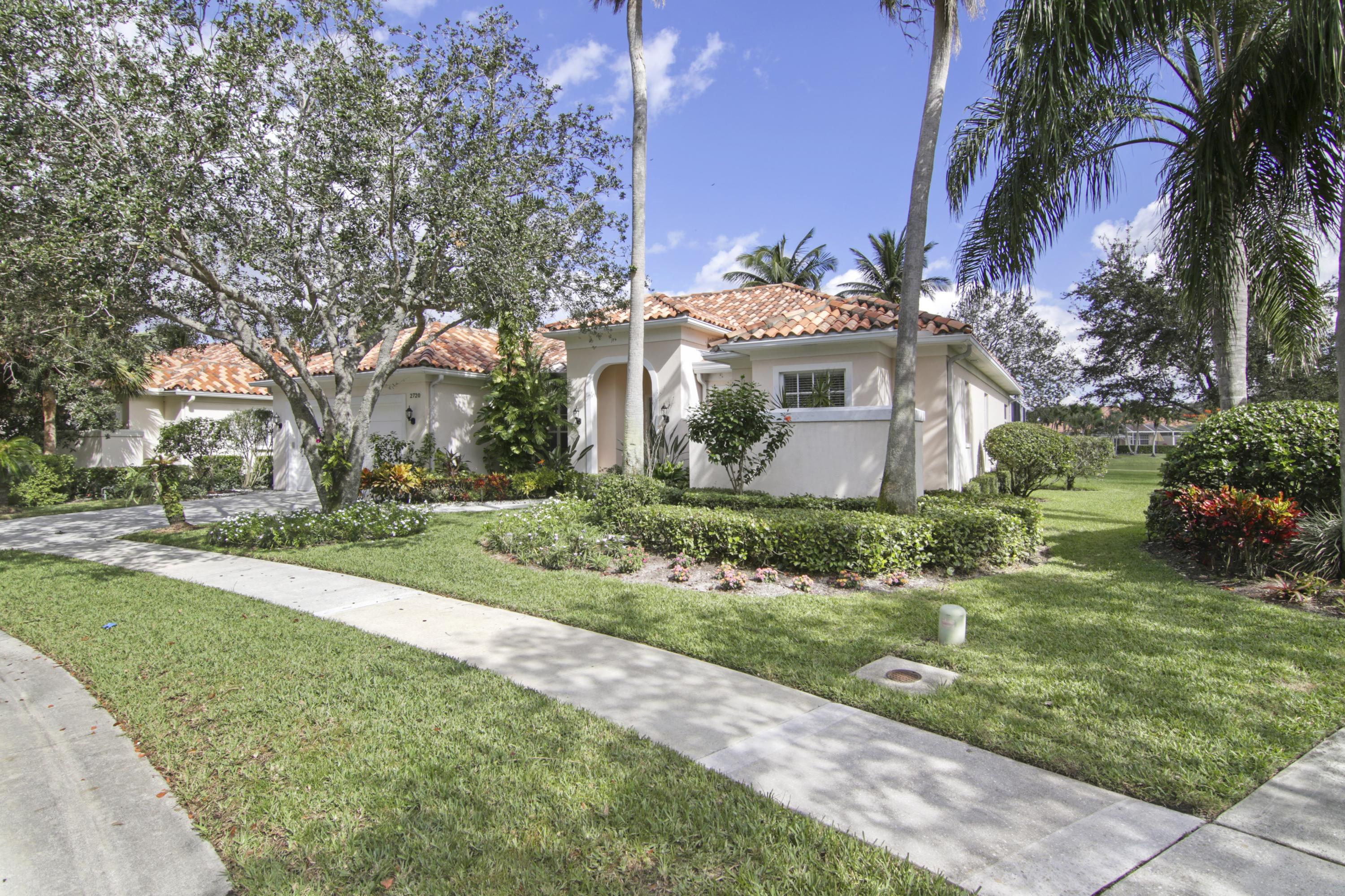 RIVERWALK - Residential