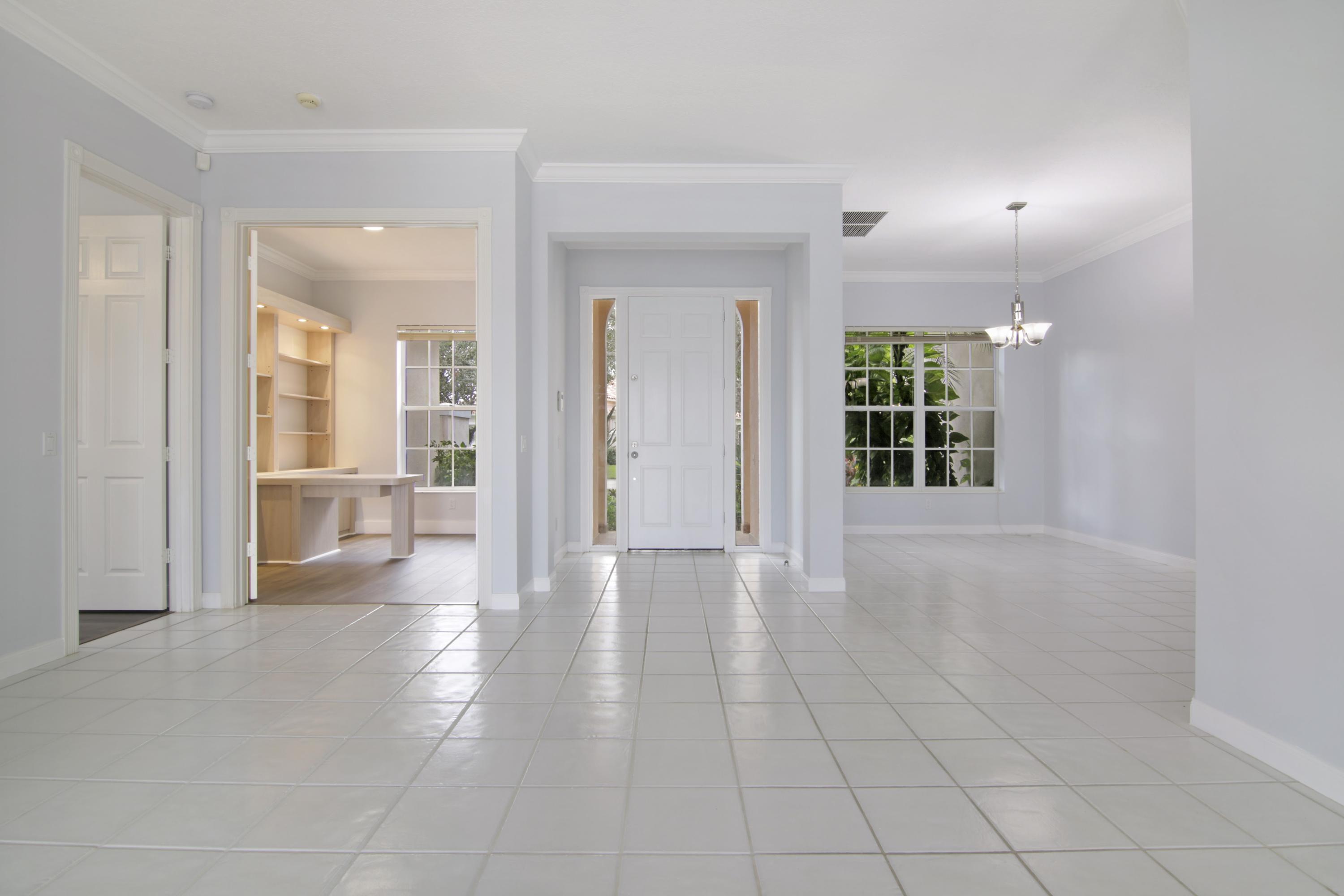 RIVERWALK - Residential