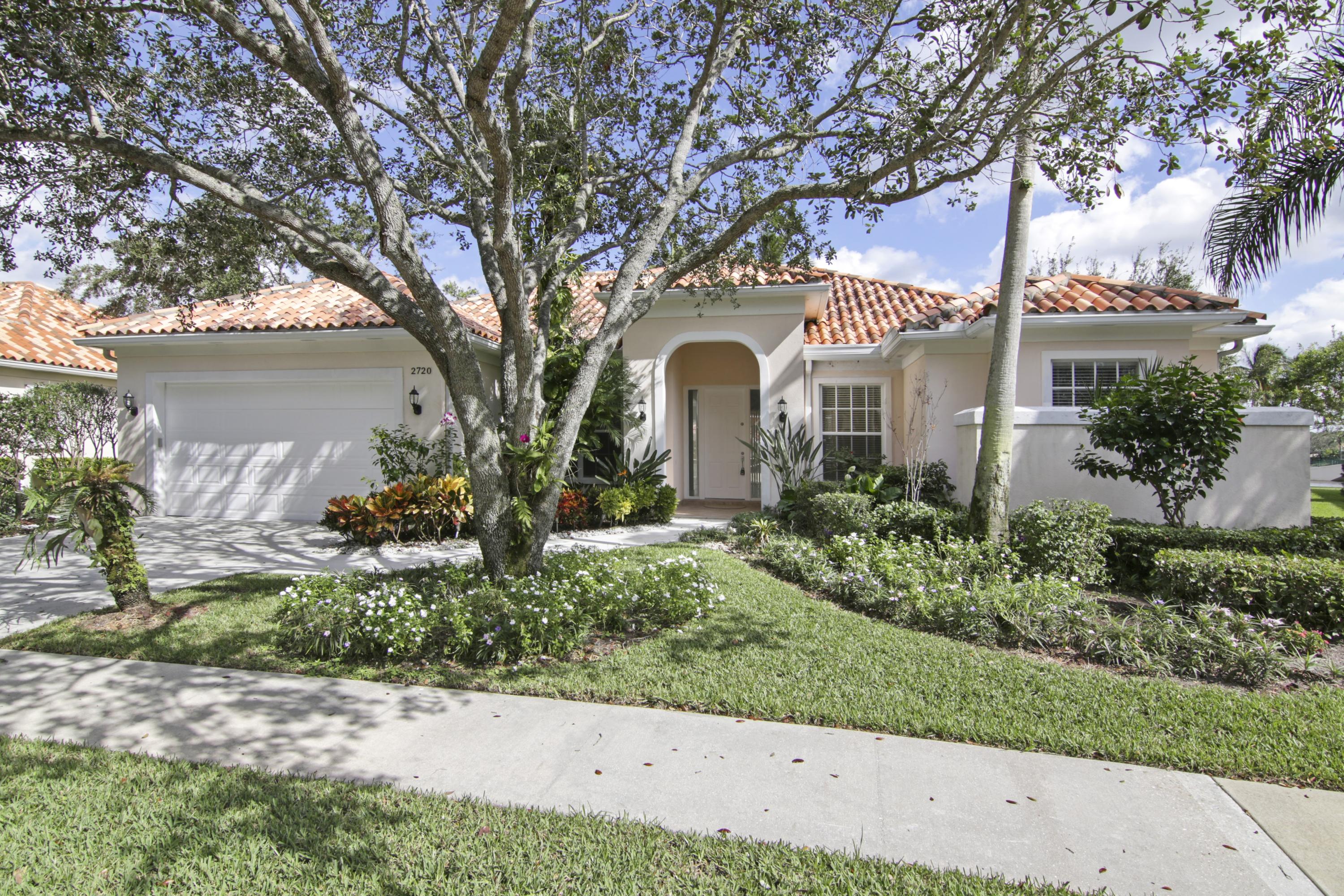 RIVERWALK - Residential