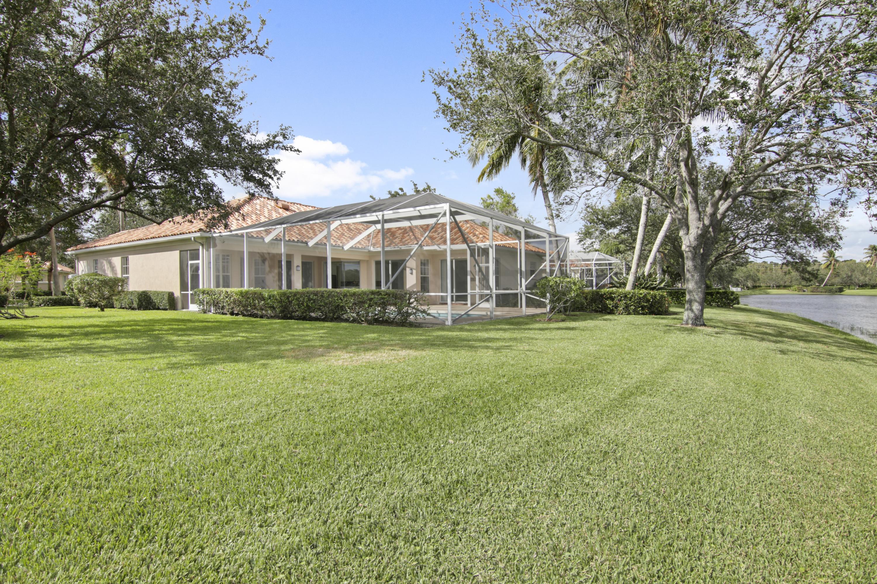 RIVERWALK - Residential