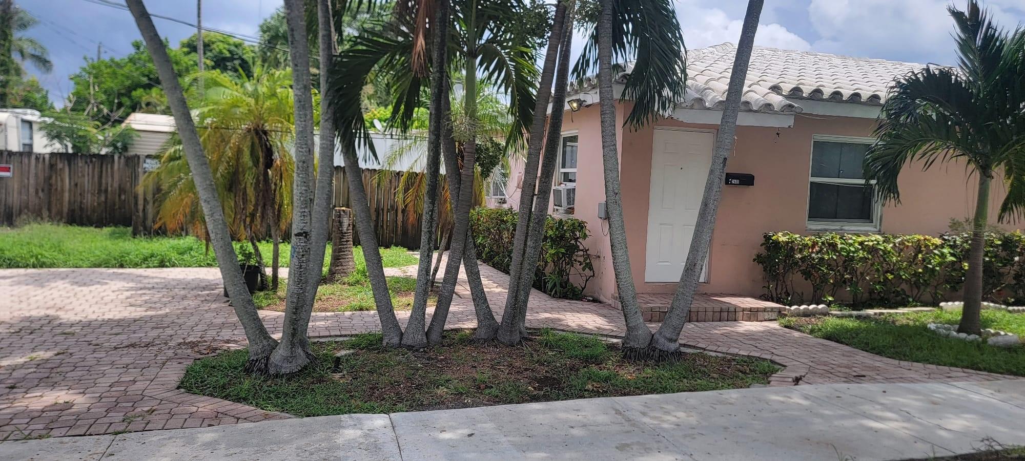 North Hollywood 4-1 B - Residential Lease