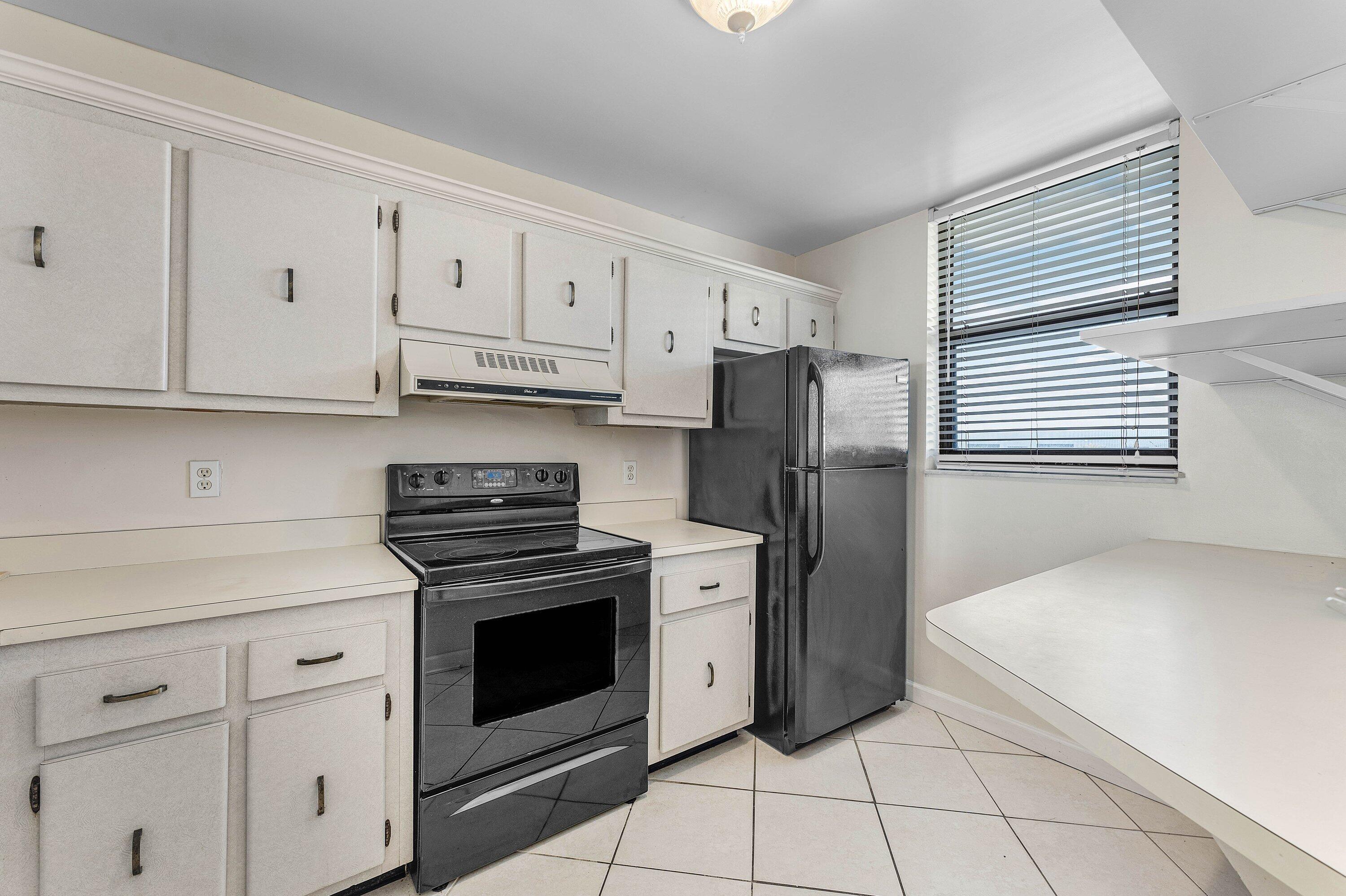 3545 S Ocean Boulevard 405