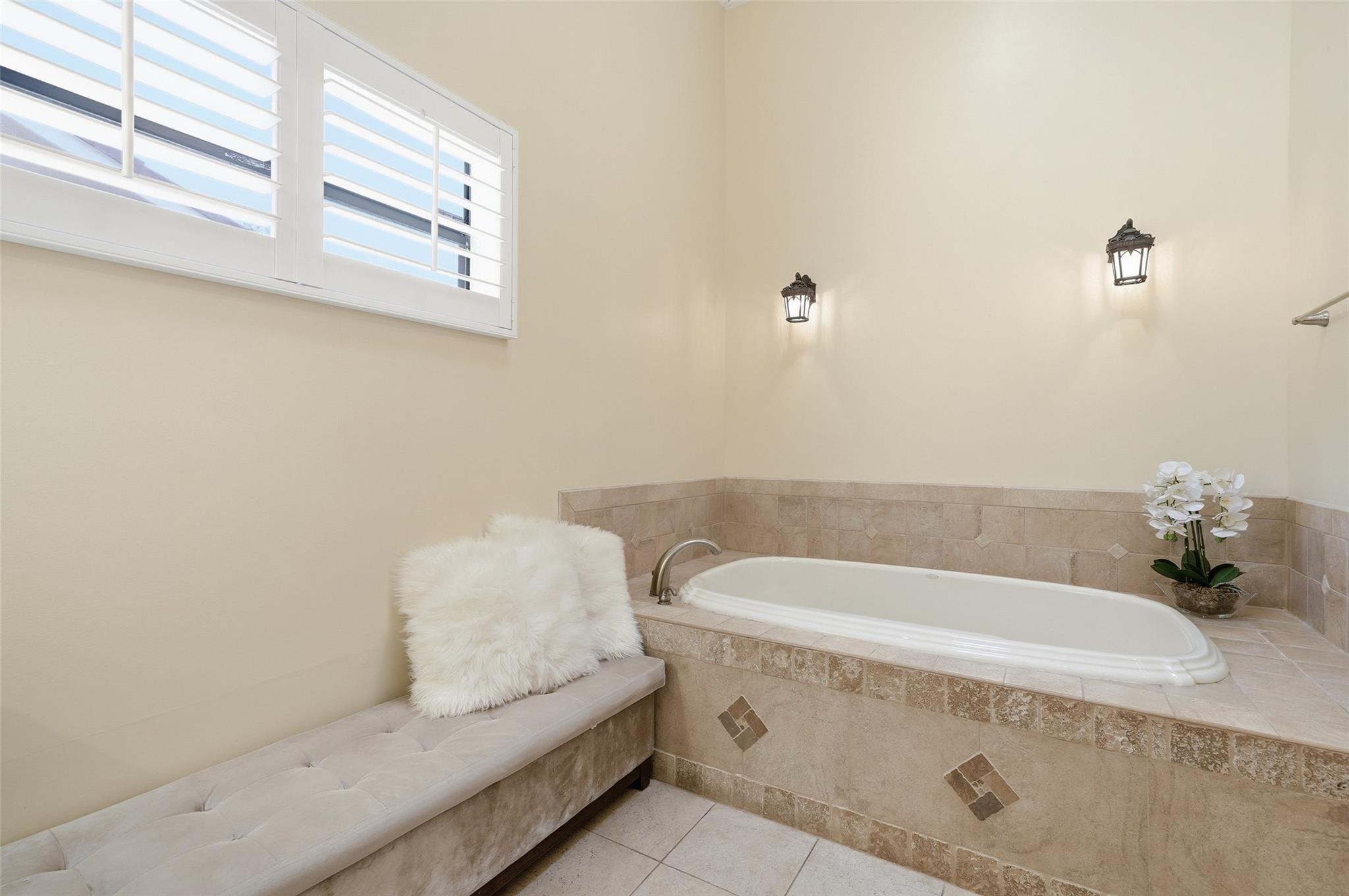 Hidden Valley Sec 04 - Residential