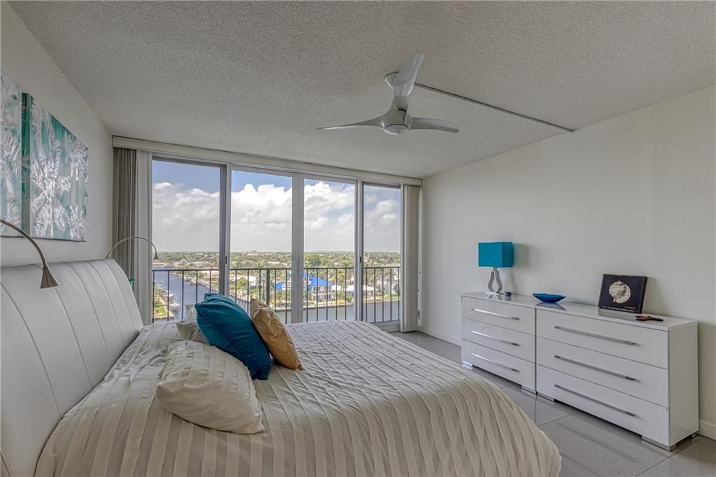 Silver Thatch Intracoasta - Residential