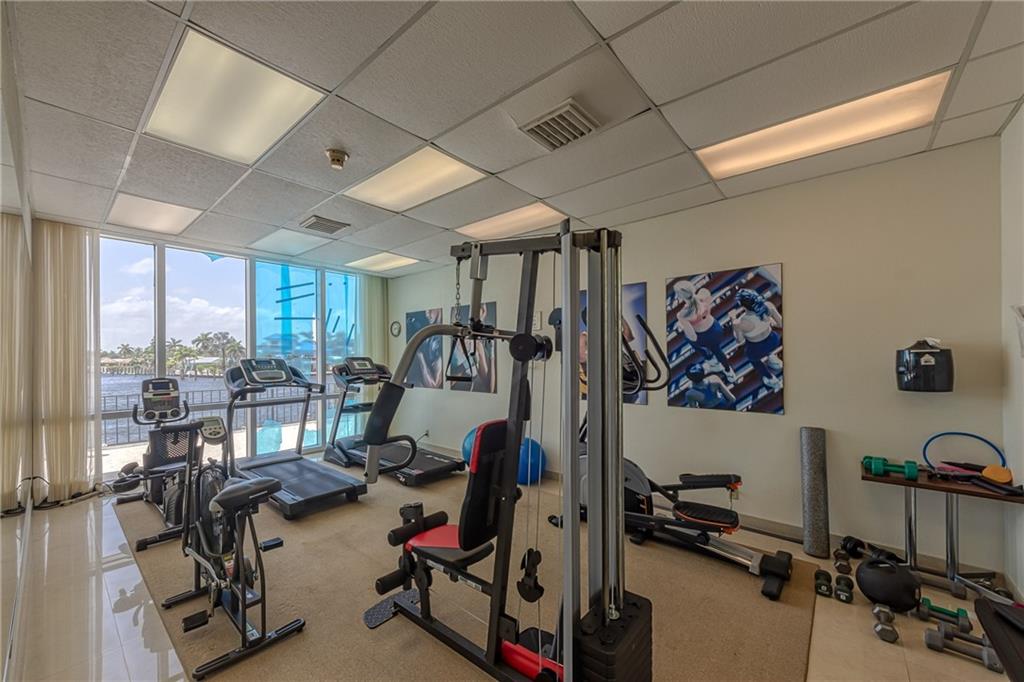 Silver Thatch Intracoasta - Residential