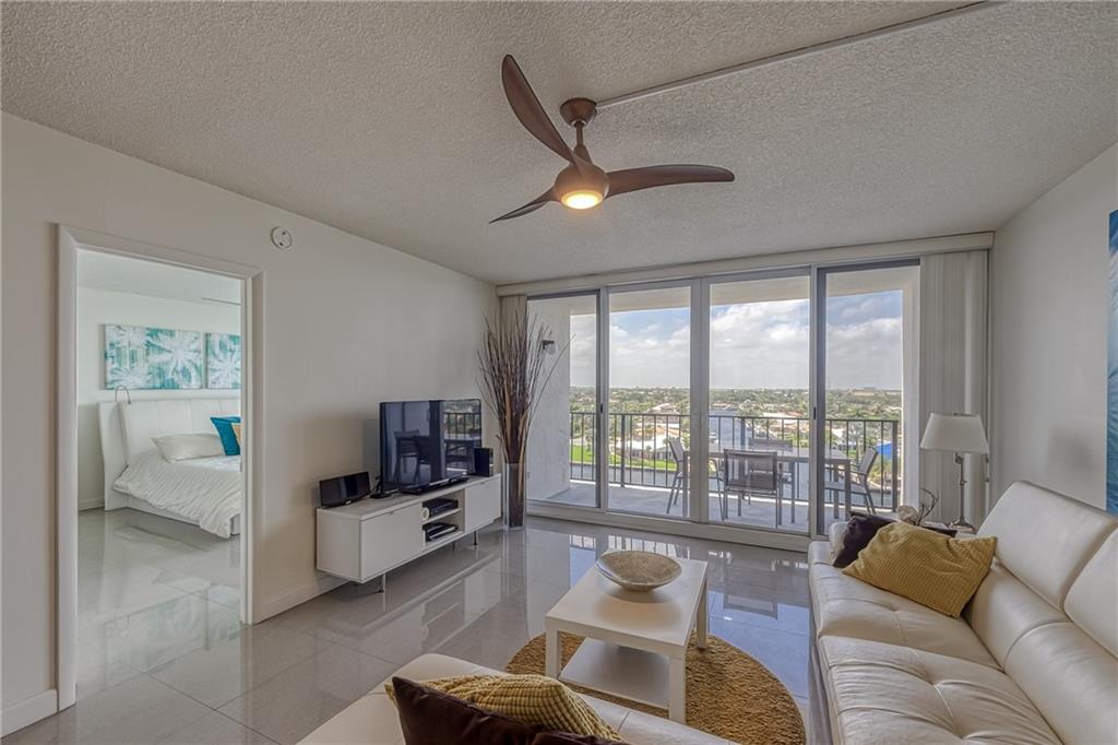 Silver Thatch Intracoasta - Residential