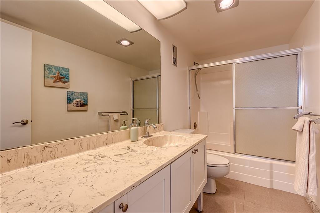 Silver Thatch Intracoasta - Residential