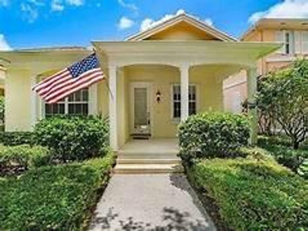 Photo of 120 Rockingham Road, Jupiter, FL 33458 (MLS # R10705677)