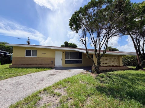 Tiny photo for 2530 NW 26th Court, Oakland Park, FL 33311 (MLS # B26077734)