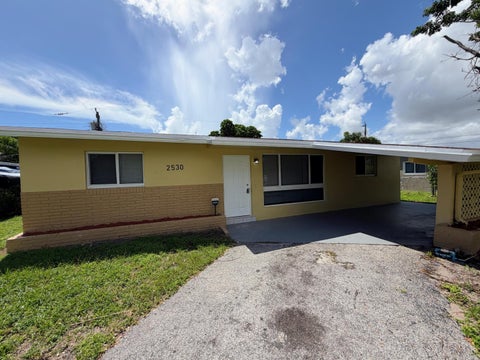 Tiny photo for 2530 NW 26th Court, Oakland Park, FL 33311 (MLS # B26077734)
