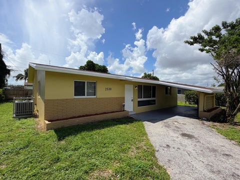 Tiny photo for 2530 NW 26th Court, Oakland Park, FL 33311 (MLS # B26077734)