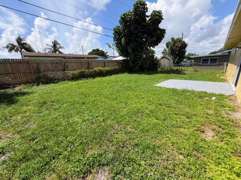 Tiny photo for 2530 NW 26th Court, Oakland Park, FL 33311 (MLS # B26077734)