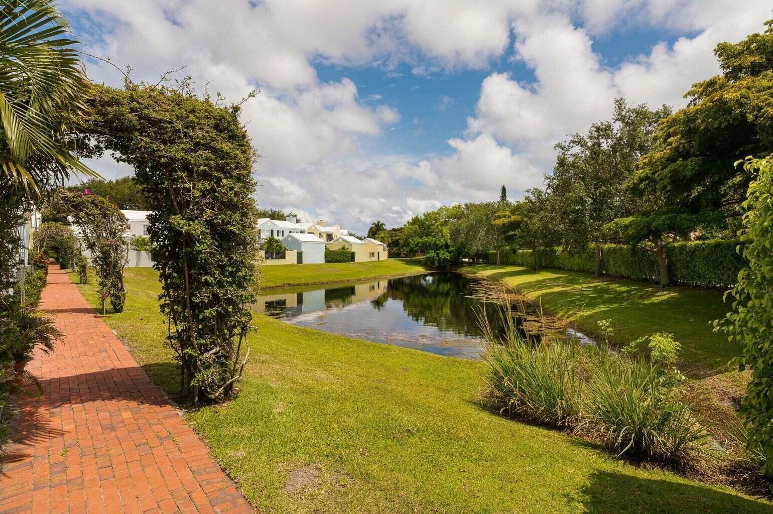 CHARLESTON PLACE - Residential